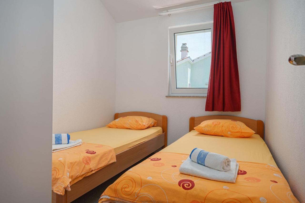 Miskovic Apartment *