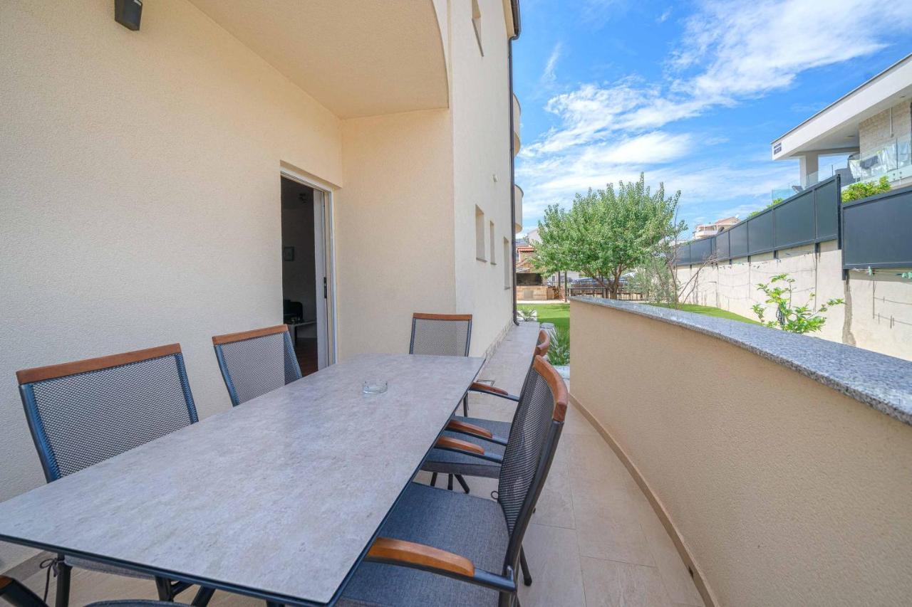 Apartment Miskovic *